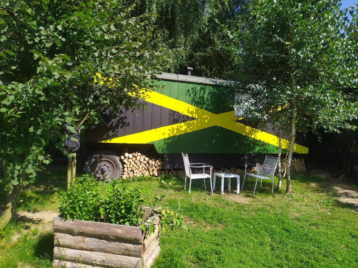 Maringotka Na Jamajce Villa Šternberk Kültér fotó